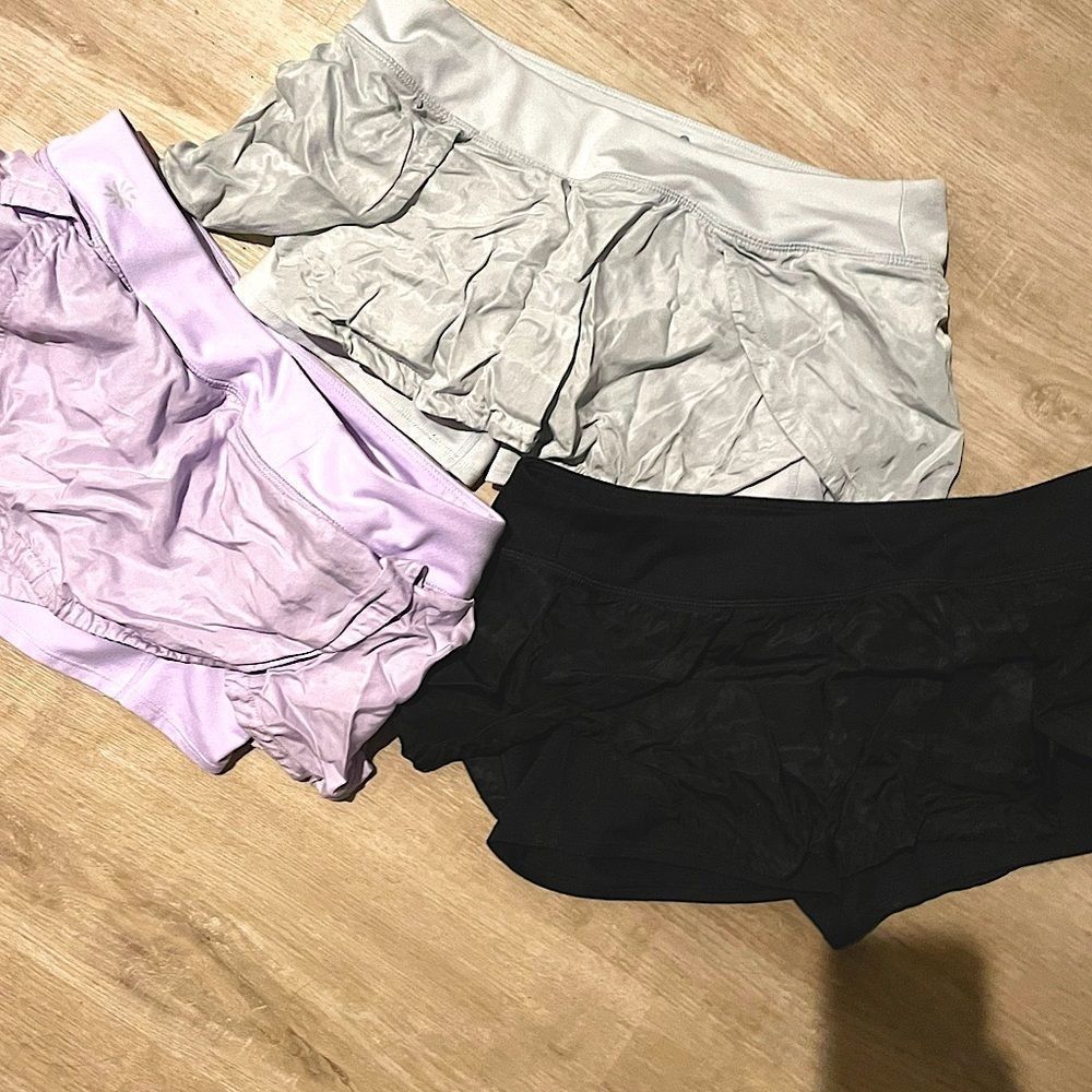 Bundle of 3 Athleta women's fitness skorts; Skirts w/ compression shorts NWOT XS - Picture 12 of 12